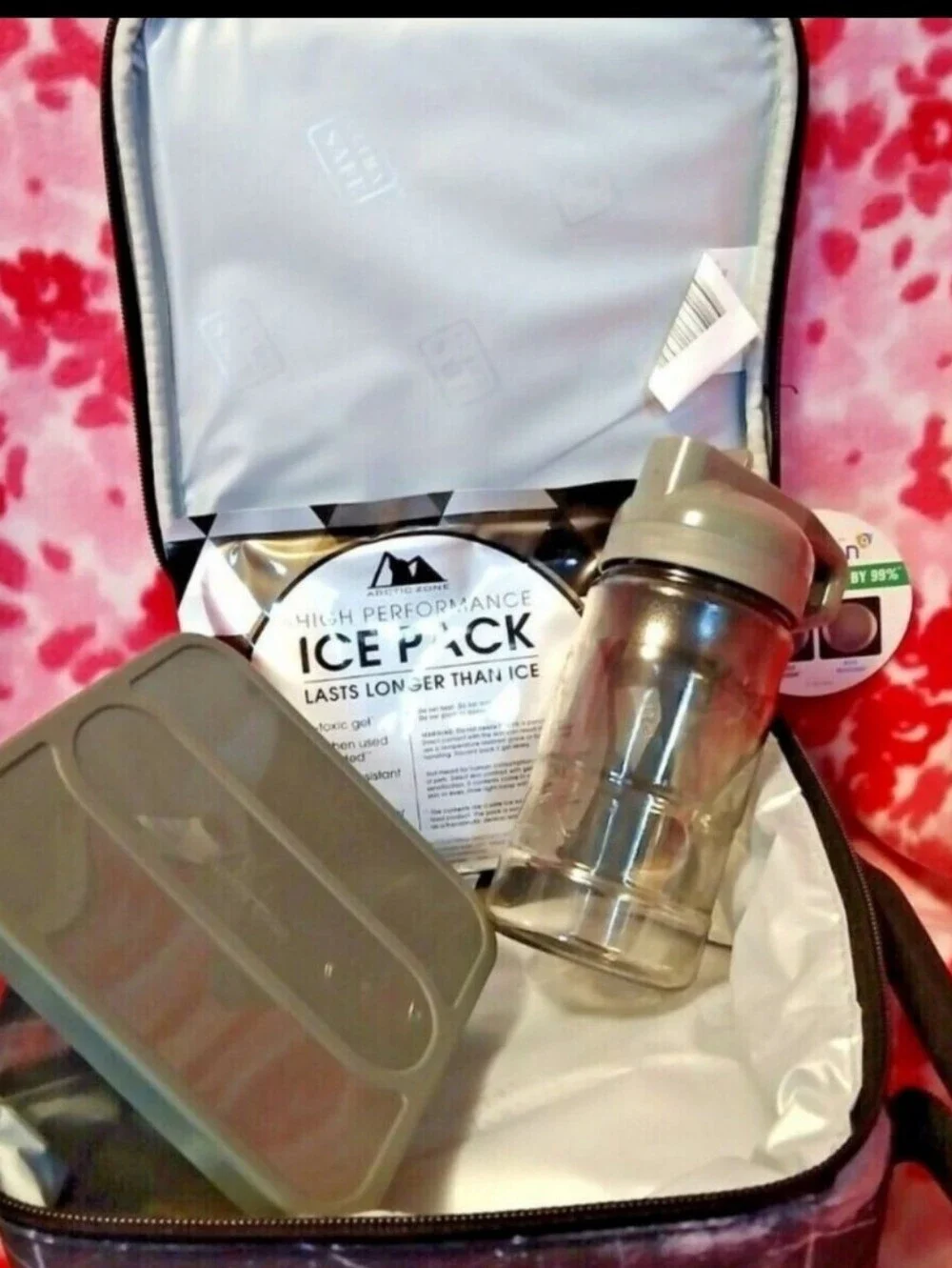Insulated Gray Geometric Lunch Bag with Water Bottle and Container Set NWT $26